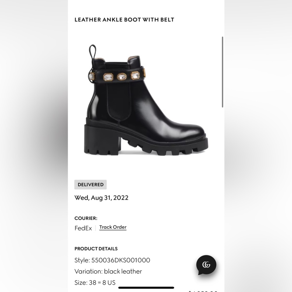Gucci leather ankle boot with belt